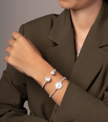 Bracelet Ajustable Étoile et Nacre APM Monaco — vue 2