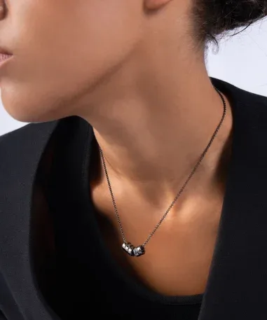 Collier APM Monaco Morse Code Smile — vue 3