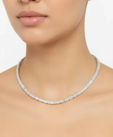 Collier Ras-de-Cou APM Monaco Pavés Rectangulaires Argent et Zirconiums — vue 2