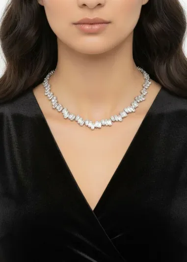Collier Ras de Cou Vivienne Westwood Cristaux Baguette Argenté — vue 3