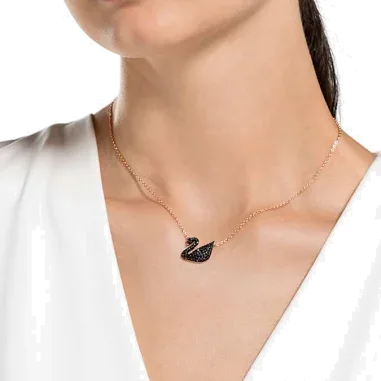 Collier Iconic Swan Swarovski - Or Rose et Cristaux Noirs — vue 4