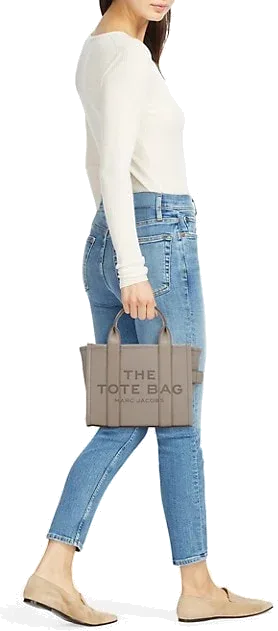 The Mini Tote Bag Marc Jacobs en cuir grainé — vue 9